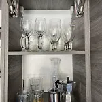 Apartamento With Pool In