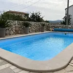 With Pool In * Kornić