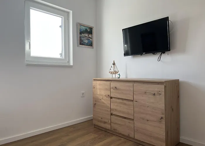 With Pool In 아파트 *