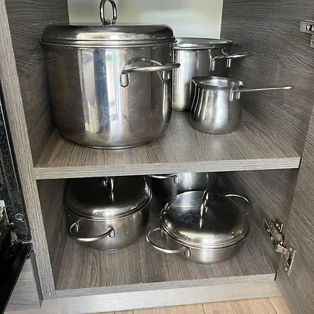 Apartman With Pool In