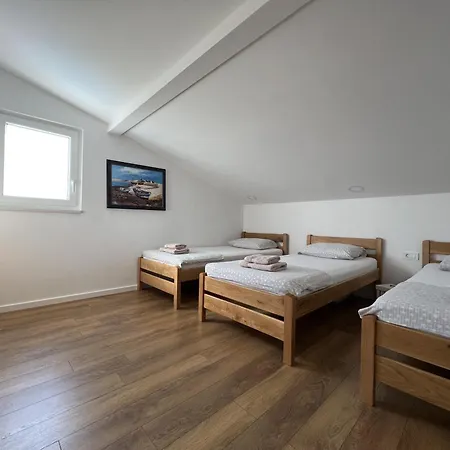 With Pool In * Kornić