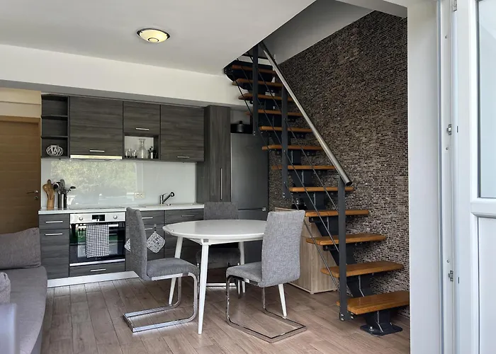 Lejlighed With Pool In *