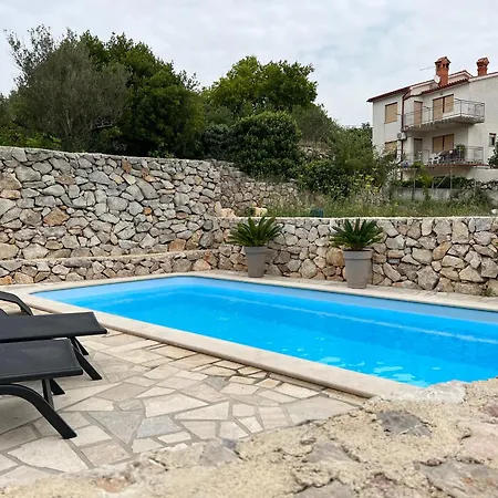 With Pool In * Kornić